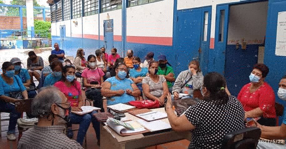 psuv_sjbautista's tweet photo. #hoy #21 Mayo Despliegue con la UBCH de Lagunillas y Clap Los Grandes Bolívar y Chávez 
@FreddyBernal
@psuvtachiraoficial 
@Juntosxtachira1
@psuv_sjbautista
@tesoroch
@Erikaco22604005
@mviviana212
@tachiraproduce
@dcabellor https://t.co/ImRIBCdxqK