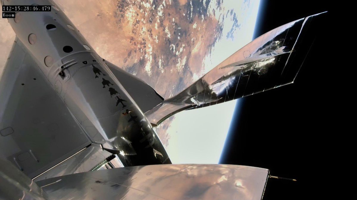 ignicaobrasil's tweet photo. Olha a imagem liberada pela Virgin do voo da #SpaceShipTwo de hoje! ๐
#WenVideo, @virgingalactic? ๐ https://t.co/64bCvKqZ77