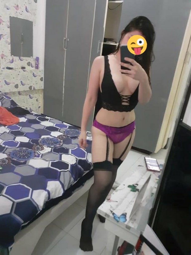 DonnaF08058130's tweet photo. Open vcs ya say
Info Rr DM
Yang minat langsung aja yaa
#vcstrusted 
#vcssangek 
#vcsreal
#vcs 
#vcsbugil
#colmek 
#vcsyuk 
#vcscroot 
#vcsindonesia 
#RealAccount 
#vcswhatsapp 
#openvcs 
#RealAngels #panloksurabaya #vcsberbayar #panlokjakarta #OpenBO https://t.co/hJogB8fXJm