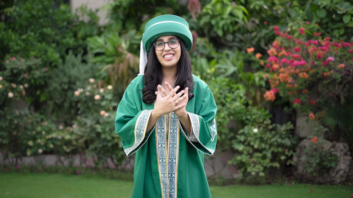 TheIsmaili's tweet photo. As part of @AKUGlobal's first-ever virtual global convocation ceremony, Anam Ehsan delivered the second of two Valedictorian addresses. We invite you to watch or read her remarks: https://t.co/eE7lZoIzBf  #AKUConvocation #AKU20 https://t.co/sJIunNAdMb