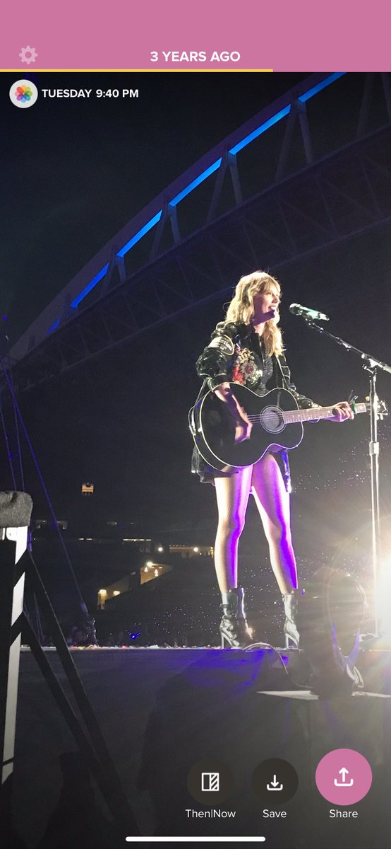 rebekahswiftie's tweet photo. Happy 3 years of #reptourseattle π₯Ί https://t.co/pngT6B0i57