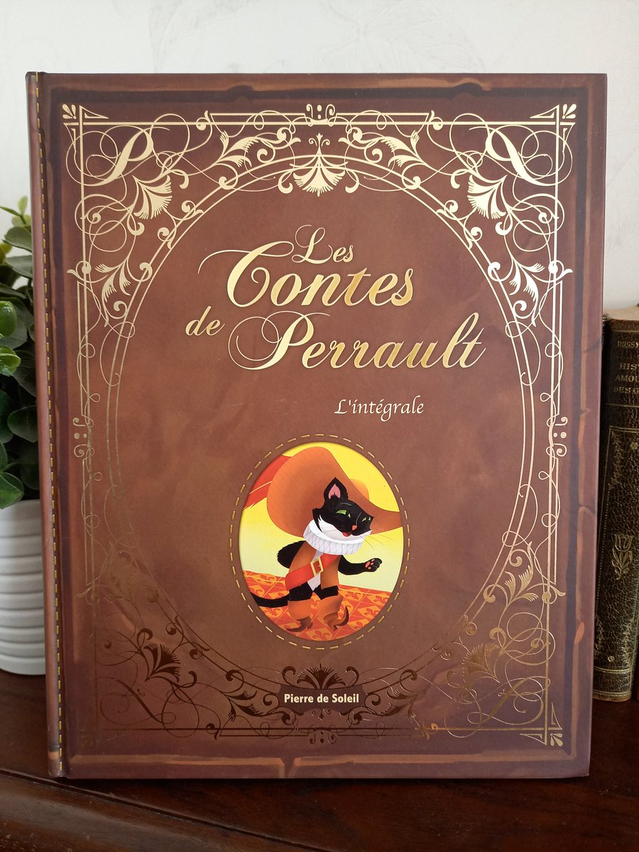 ViviTagada's tweet photo. 📚🌿Je vous présente aujourd'hui ces quelques livres parus en 2019. 
- Les plus beaux contes d'Andersen
- Les Contes de Perrault
- Les Contes de Grimm
- Les Fables de La Fontaine
Un régal à lire et à partager avec les enfants. 
#bookstagram #BookTwitter
https://t.co/bSM6CxKVr4 https://t.co/POIp8ugTvE
