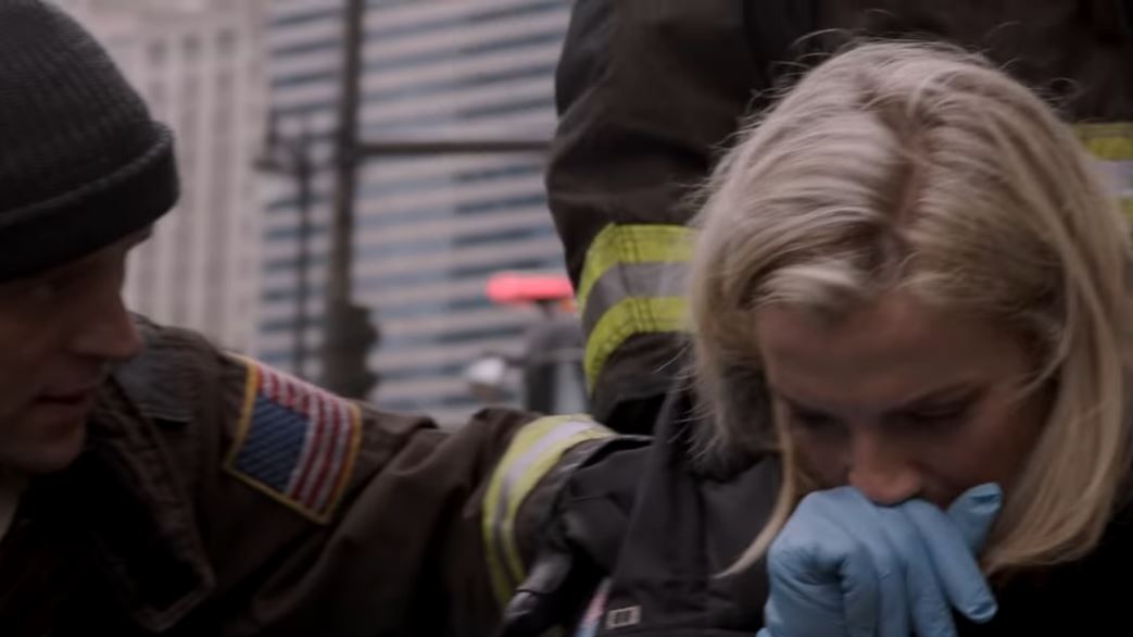 "Brett, forget about everything else. focus, yeah?" #Brettsey #ChicagoFire