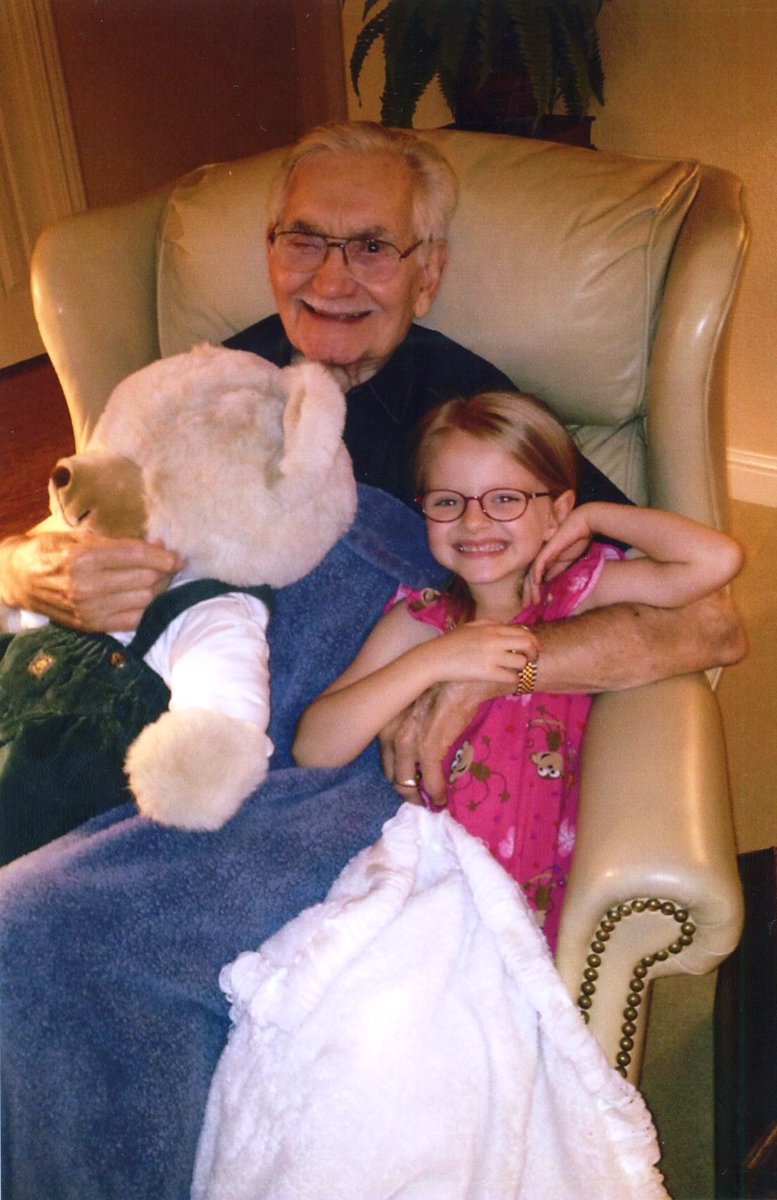 JeffJRosica's tweet image. Today marks 6 years since the passing of my dad. I just wanted to use this moment to again thank him for being such a wonderful father, grandpa and husband to my mom! We all miss you so much dad!!
❤️ ❤️ ❤️ #InMemory #AmazingDad