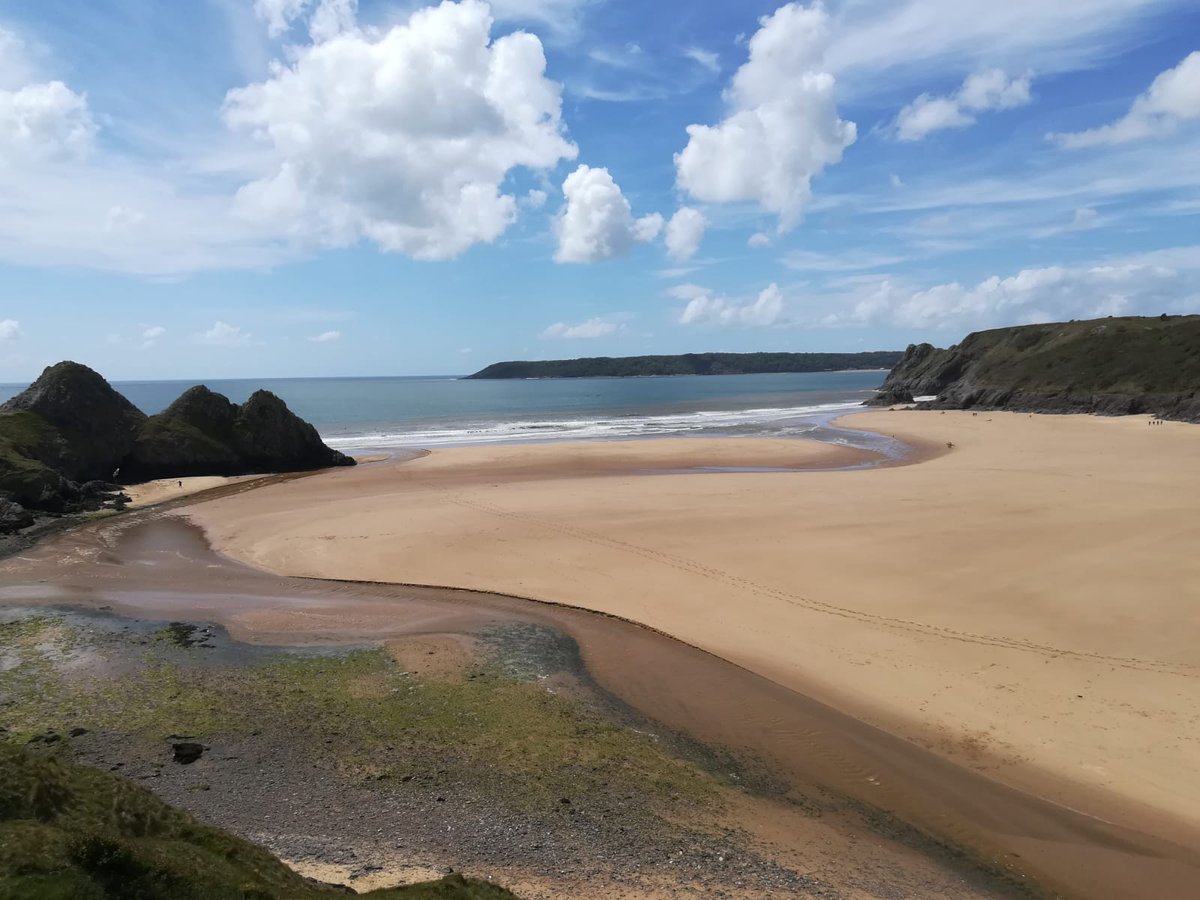 BevD777's tweet photo. Three Cliff Bay - Gower ❤ https://t.co/VhmNXNl6Tp
