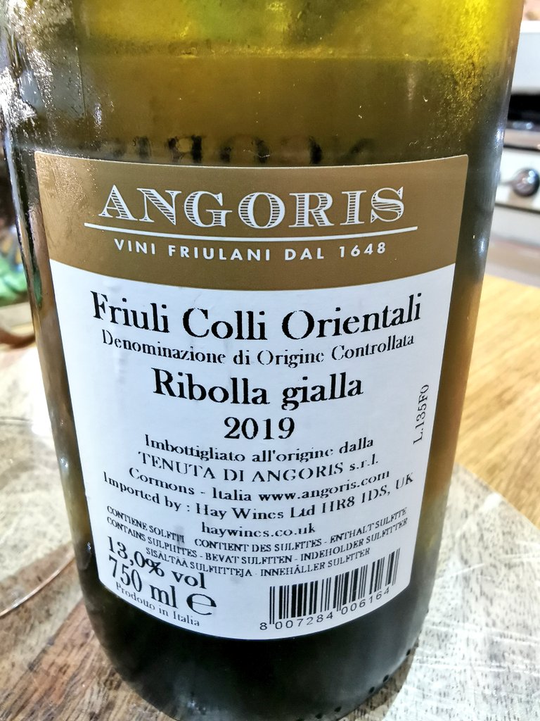 🍾🍷PIETROVINI🍷🍾 (@pietrosd) on Twitter photo #yearofwine2021
<a href="/TenutaDiAngoris/">Tenuta di Angoris</a>
Ribolla Gialla 19'
Friuli Colli Orientali DOC
<a href="/HayWinesUK/">Hay Wines</a>
Fresh green apple, citrus lemon, rich on palate with mineral finish😍🍷<a href="/jimofayr/">jim dunlop</a> <a href="/RichLJames/">Richard James DipWSET</a> @WineMan147 <a href="/JamesHubbard113/">James Hubbard</a> <a href="/timmilford/">Tim Milford</a> @TatianaLivesey <a href="/MikeyGio85/">JerseyHODL</a> <a href="/Carrie_cot/">🏙🥂Carrie (Carol) Bell 🥂🌃</a> <a href="/Liam3494/">Liam Mycroft</a> #yearofwine2021
<a href="/TenutaDiAngoris/">Tenuta di Angoris</a>
Ribolla Gialla 19'
Friuli Colli Orientali DOC
<a href="/HayWinesUK/">Hay Wines</a>
Fresh green apple, citrus lemon, rich on palate with mineral finish😍🍷<a href="/jimofayr/">jim dunlop</a> <a href="/RichLJames/">Richard James DipWSET</a> @WineMan147 <a href="/JamesHubbard113/">James Hubbard</a> <a href="/timmilford/">Tim Milford</a> @TatianaLivesey <a href="/MikeyGio85/">JerseyHODL</a> <a href="/Carrie_cot/">🏙🥂Carrie (Carol) Bell 🥂🌃</a> <a href="/Liam3494/">Liam Mycroft</a>