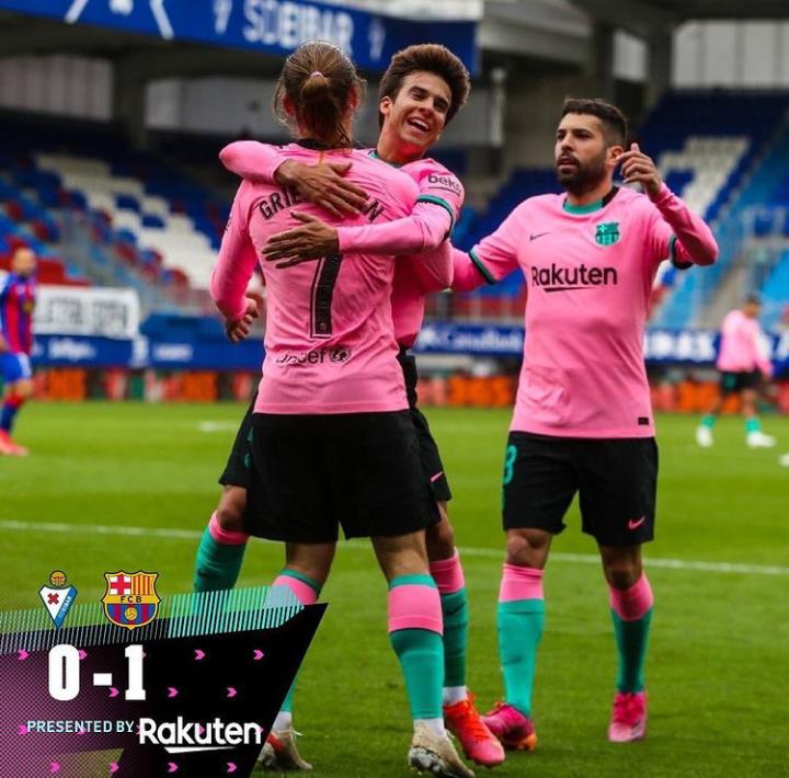 Full Time : Eibar 0-1 Barcelona

Barcelona menutup akhir musim ini dengan kemenangan, meski gagal untuk merengkuh trofi Laliga pada musim ini.
.
.
#ibcs #indobarcasurabaya