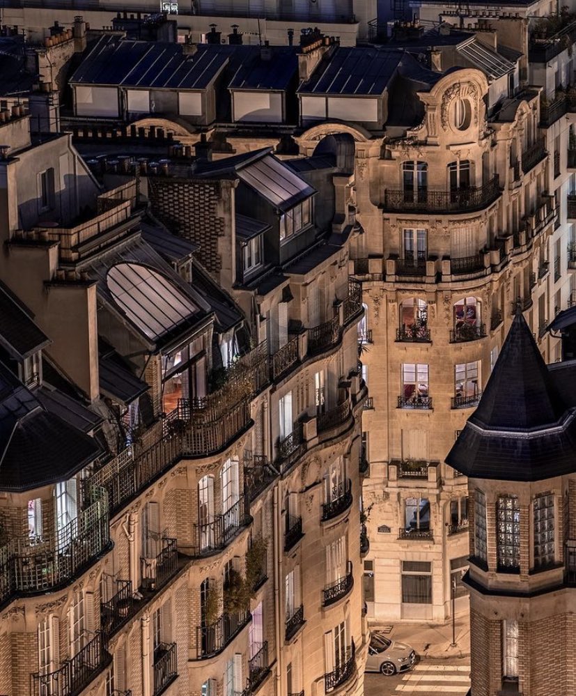 pamvonhadder's tweet photo. Views from Paris https://t.co/CPM1DHd0Tr