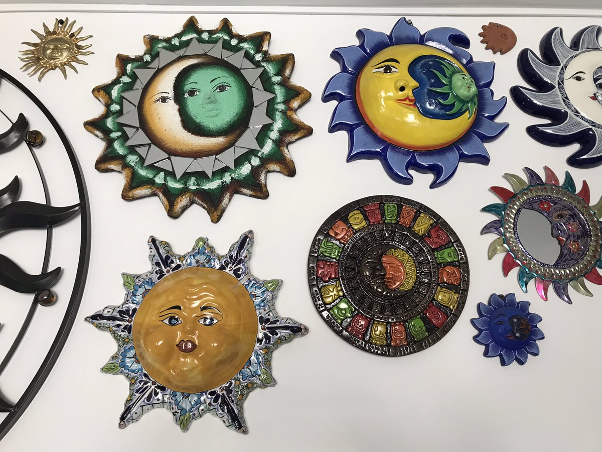 Kelita_cool's tweet photo. #FandomDay everywhere we travel, my husband and I always look for “sun and moon” to bring them home and add it to our collection
@Proud2bYoungOrg @mexicollectors #raisingtheFlagg https://t.co/9PQt6ovbm1