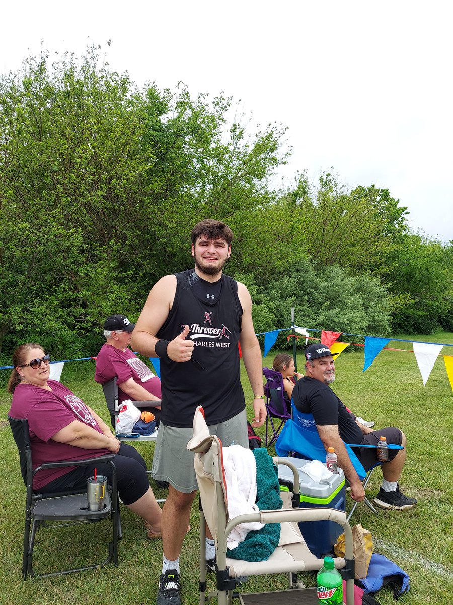 John Wilson breaks the school record in the shot put with a throw of 55'3, break Don Gee record from 1985.
#Schoolrecord
#multisportathlete