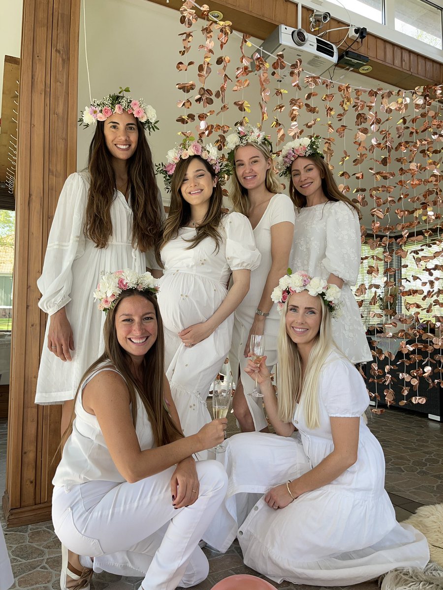 chachigonzales's tweet photo. Realized I never shared my surprise baby shower from last week on here! I’m so grateful to have found this group of beautiful women here in Finland😭I was given a Mexican cacao and baby blessing ceremony,showered in kind words by my friends &amp; ate myself into a coma. Perfect day❤️ https://t.co/59fkyotZBr