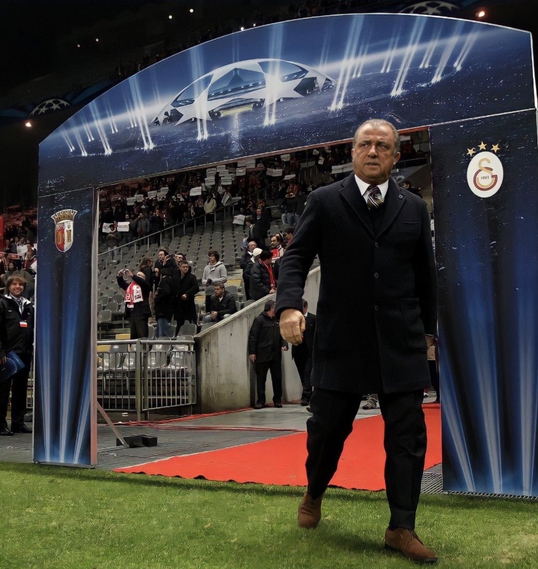 HalilSoyletmez's tweet photo. Biz seninle ölümüne! @fatihterim https://t.co/80BT8suTUD