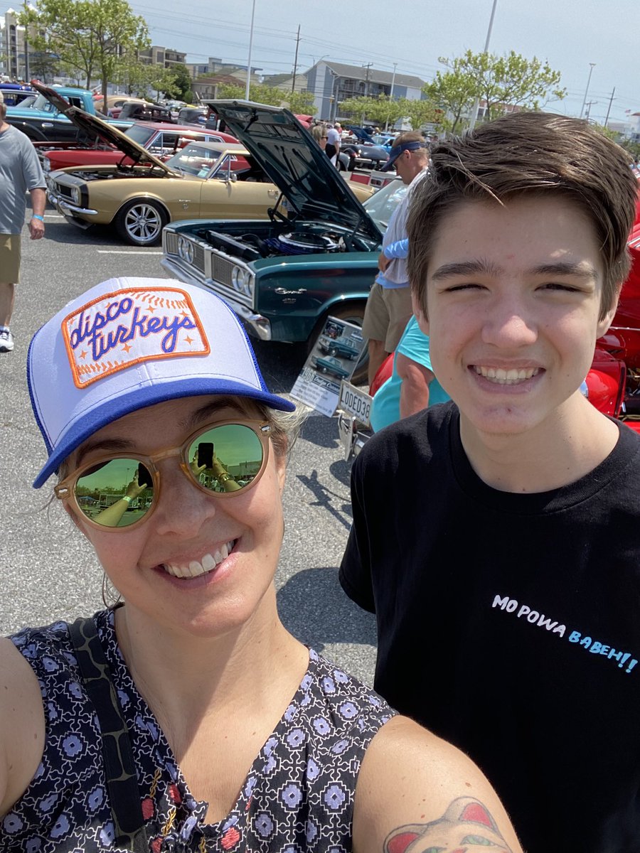 ipdegirl's tweet photo. Reppin’ The Disco Turkeys in OC MD @discoturkeys #ipdegirl #OCCruisin2021 https://t.co/1Q9UkJHObC