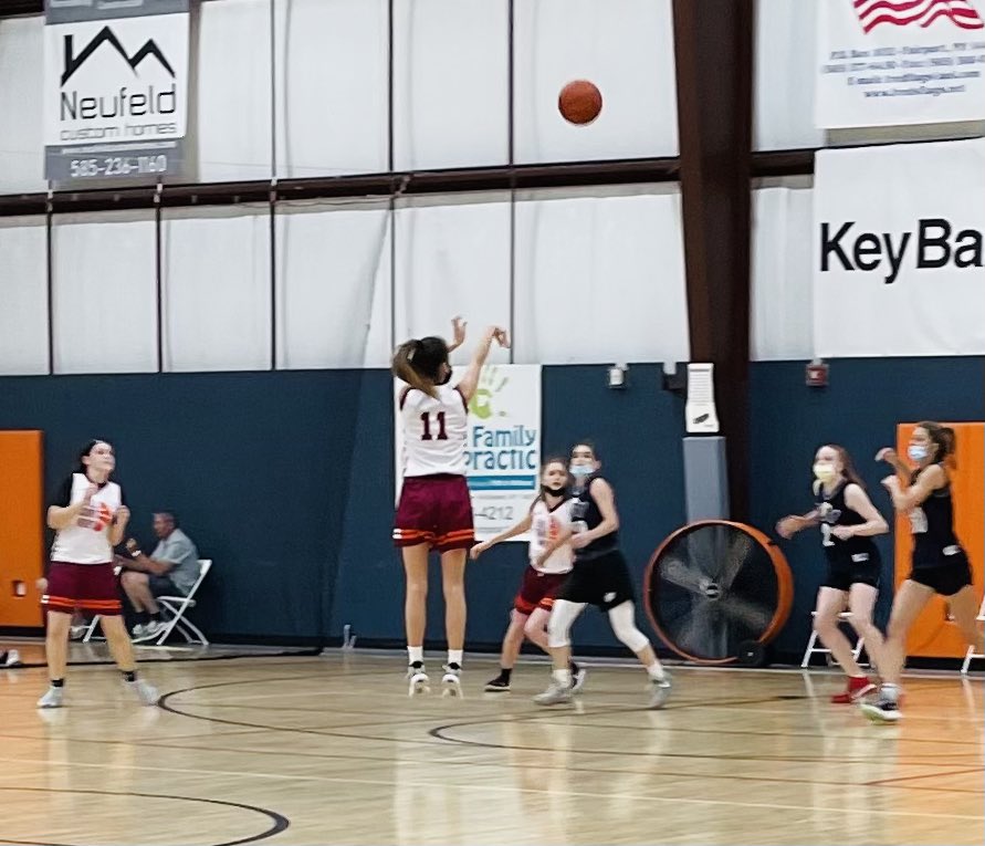 full_courthoops tweet picture