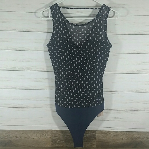 ThriftyBeaches's tweet photo. So good I had to share! Check out all the items I'm loving on @Poshmarkapp from @KellyB29069695 #poshmark #fashion #style #shopmycloset #asoscurve #vincecamuto #marshmallow: https://t.co/EM1NeKc4kG https://t.co/CDO6ua4DUU