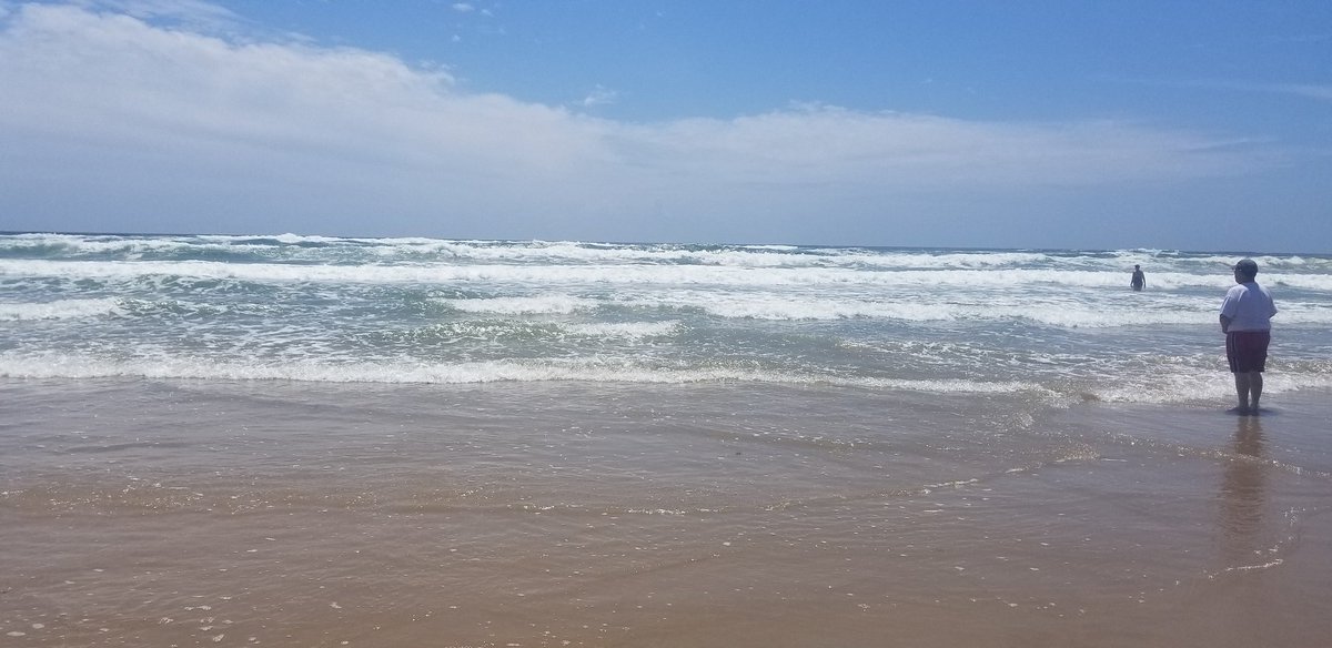 only1Ena's tweet photo. Finally on a much needed vacation! #auntienephewstrip #grateful https://t.co/4NdjP8q4w3