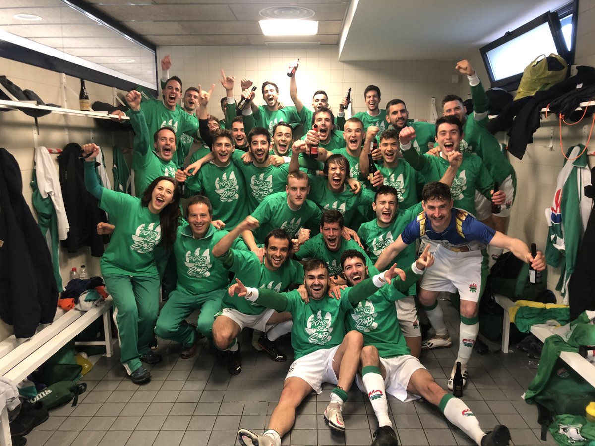 FutSJDonibane's tweet photo. AÑO INCREIBLE!!!! SIJODER!!!!! SOIS INCREÍBLES CHAVALES!!!!
#BetiBerde #VamosVerdes #ADSJ https://t.co/aUPBlVUsDY