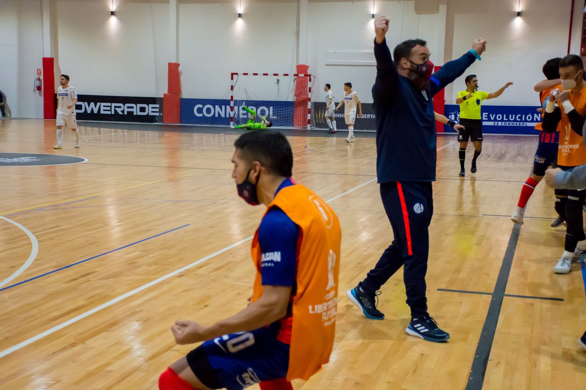 LibertadoresFS's tweet image. 🔴🔵 ¡Campeón!

🇦🇷 @CASLAFutsal @SanLorenzo 

🏆 CONMEBOL #LibertadoresFS