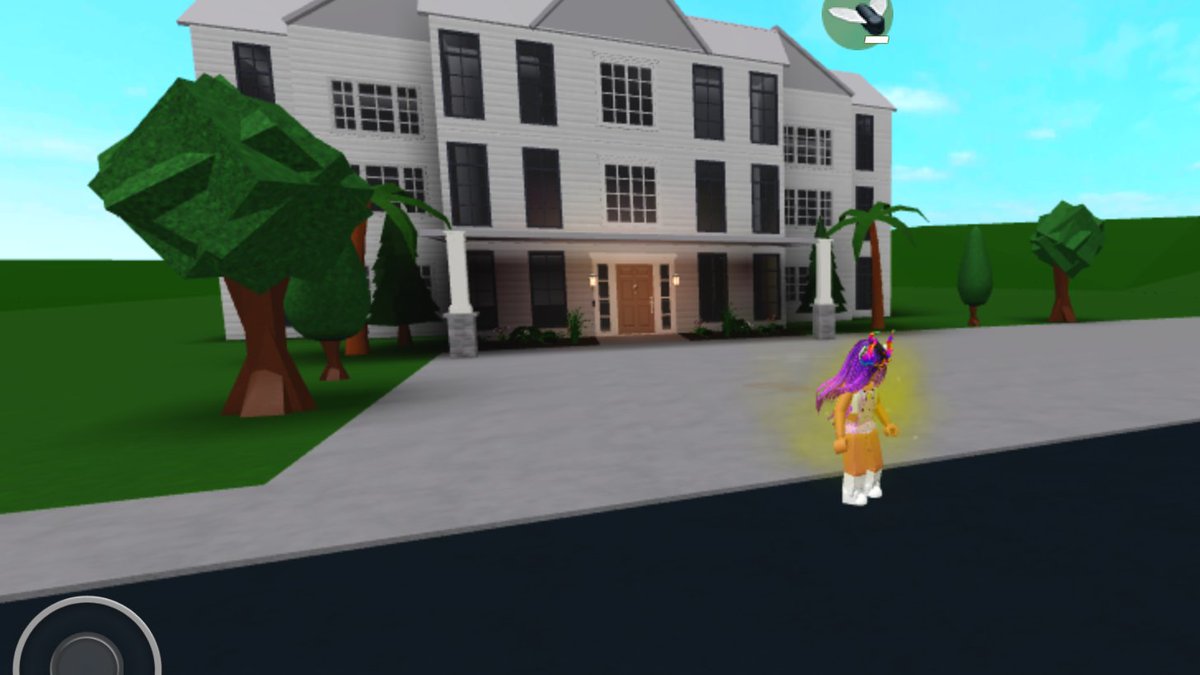 itzgalaxyplayz's tweet image. New video coming soon. Here&apos;s an idea. Guess in the comments what&apos;s happening