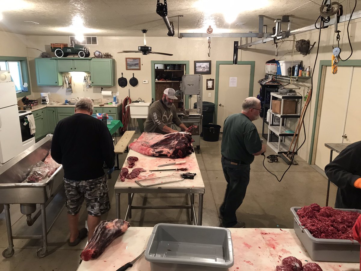 ErikWiegand1's tweet photo. New experience for our little butcher shop. Broke down and butchered two bison. So thankful to be a carnivore. #meateveryday https://t.co/pINxqjn2cO