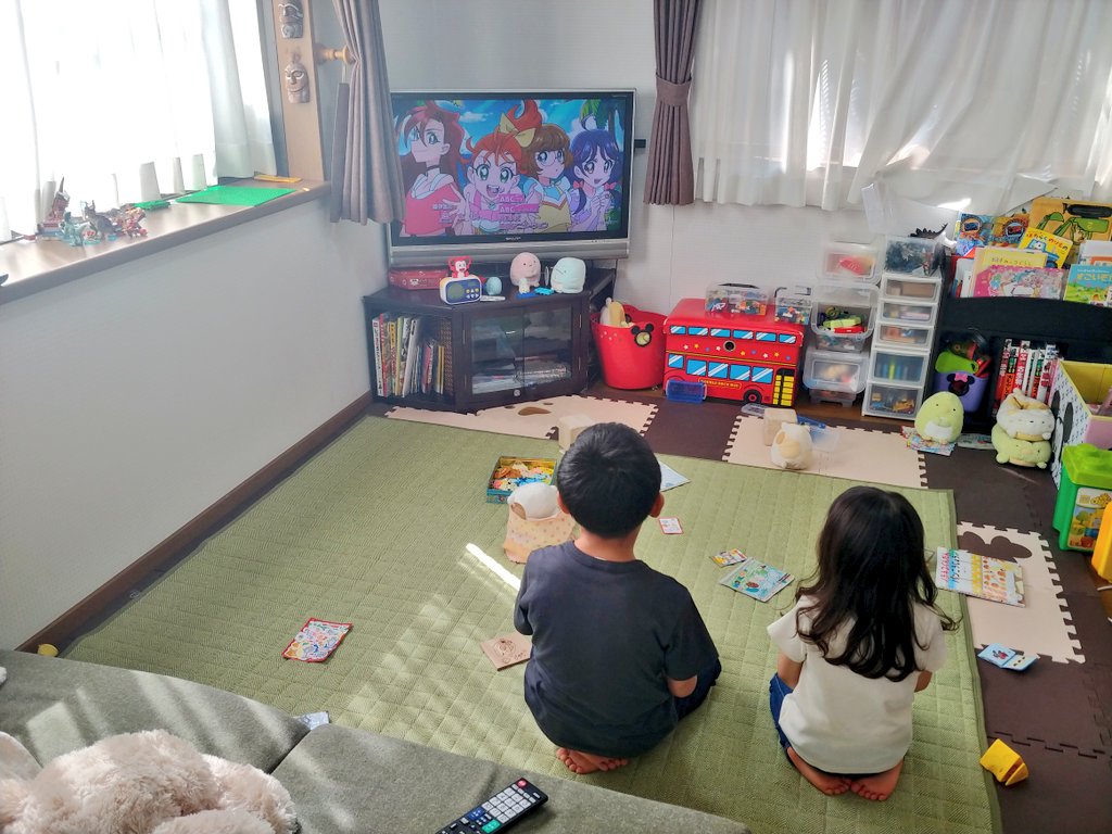3d_papas's tweet photo. 親の話もこれくらいの姿勢で真剣に聴いてほしい。 https://t.co/P5Hcp3itfK