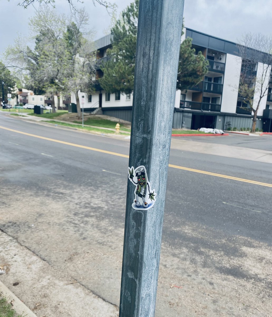 HighlyRec_CO's tweet image. #HRCO #Stickers are going up ⬆️⬆️⬆️ #Stickerwars!!!!