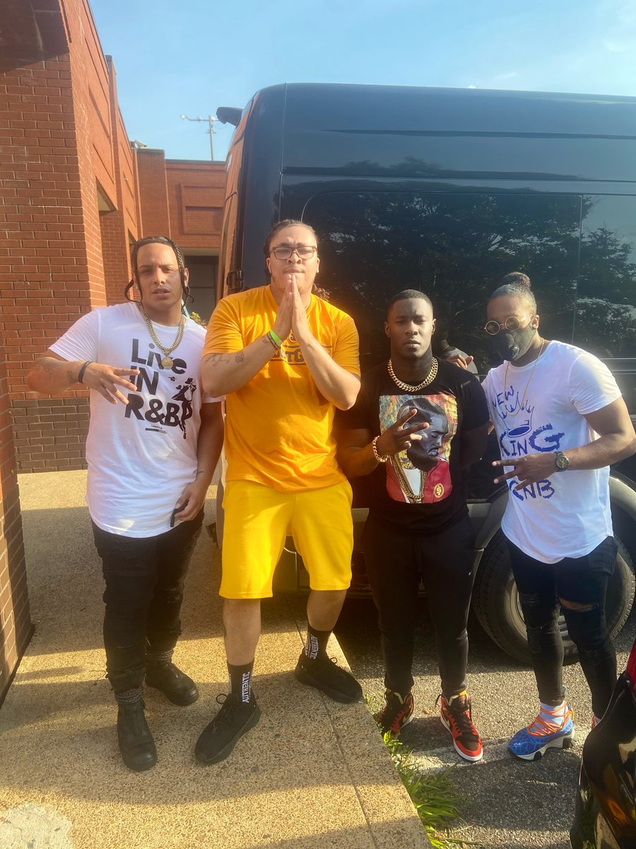 YdotTheNerd's tweet photo. MEMPHIS TN WAS A MOVIEEEE! #finaldraft #ydotgdot https://t.co/ZPg5iUQDRD