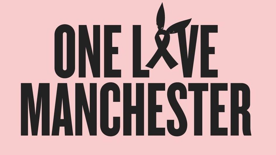 Today we remember all the 22 lives that we lost 
WE LOVE YOU 🐝🤍
#Manchester22 #Manchester #ManchesterTogether #ArianaGrande #manchesterattack