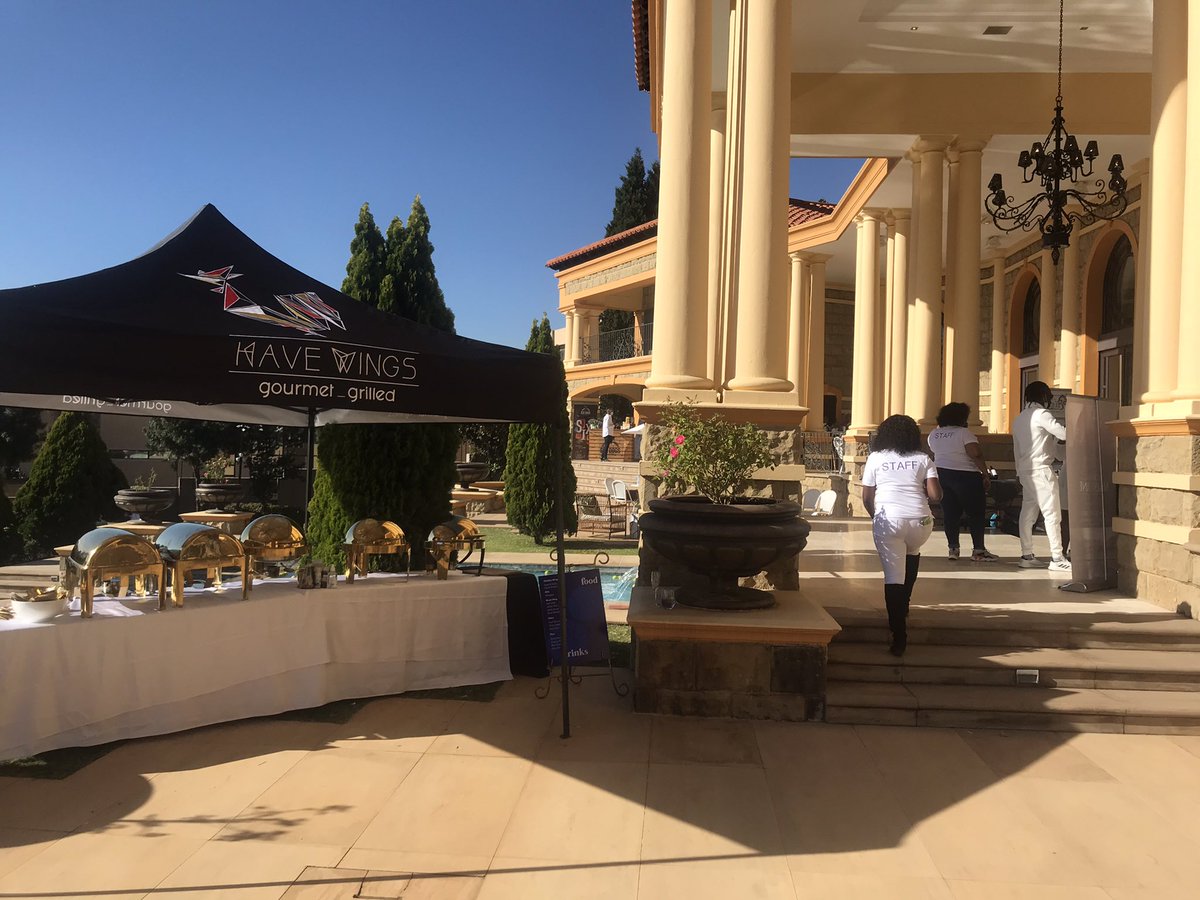 HaveWingsSA's tweet photo. Thank you for choosing us to serve you @Anele #Wimbledon37 #Havewings #HavewingsMobile https://t.co/ROwCkiX5mL