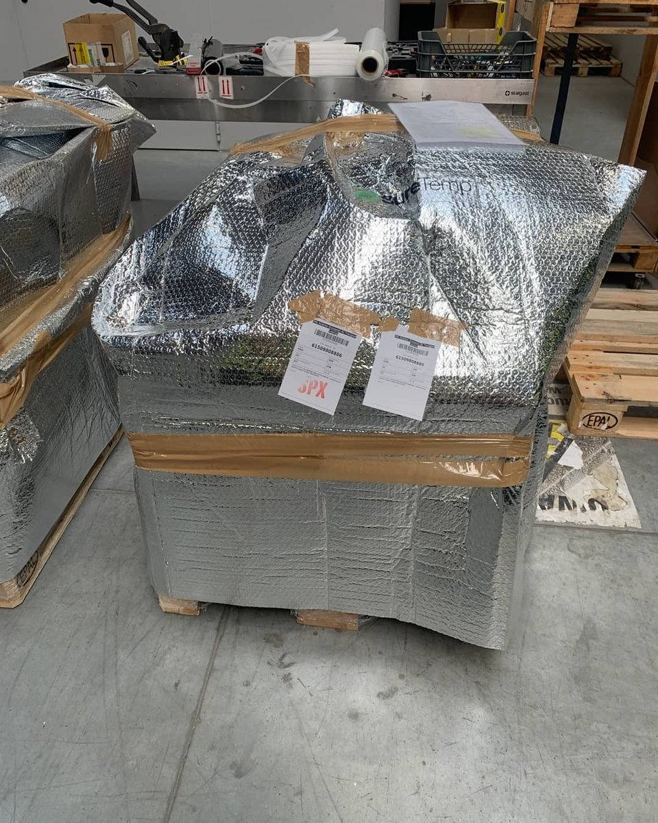 FrmServices's tweet photo. FRM Shipping Services L.L.C moves medical shipment from Poland to Dubai in Thermal Blanket covering under temperature control mode
#Shipping #Logistics #UAE #Dubai #2021 #Services #logisticsdubai #ErbilLogistics https://t.co/juCz20sd8D