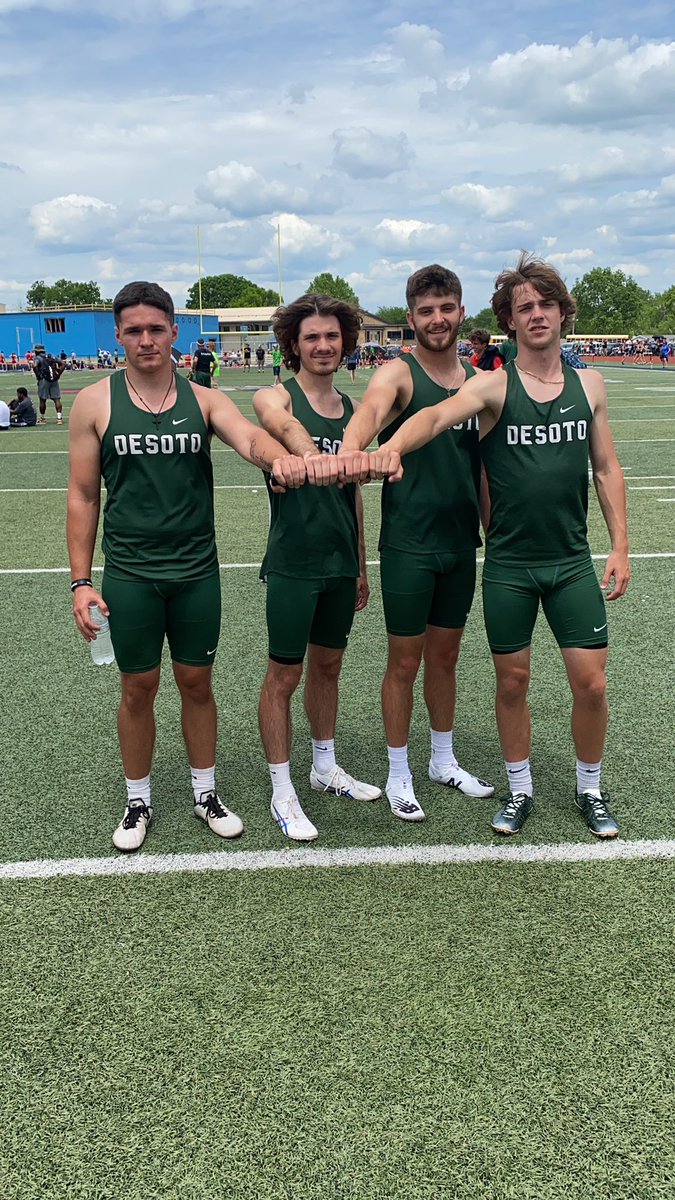 De Soto73 Boys Track (@desotoboystf) on Twitter photo 4x200 through to State!! Way to go Punjani, Pirtle, Reissing and Radford! <a href="/DeSotoHS73/">DeSoto High School</a> <a href="/De_SotoDragons/">De Soto Dragons</a> 4x200 through to State!! Way to go Punjani, Pirtle, Reissing and Radford! <a href="/DeSotoHS73/">DeSoto High School</a> <a href="/De_SotoDragons/">De Soto Dragons</a>