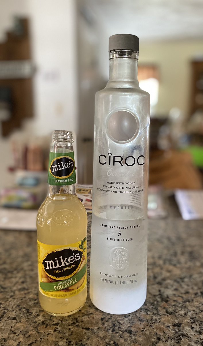 leewrench's tweet photo. @mhl thank you for my summer cocktail!! https://t.co/TuhkglqD8c