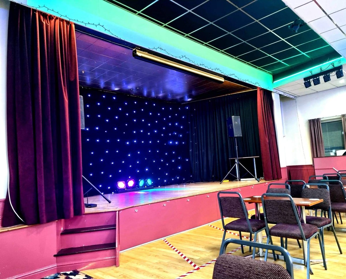 I'm in Barnsley tonight. It's good to finally be back gigging again 🎶🎤🎶