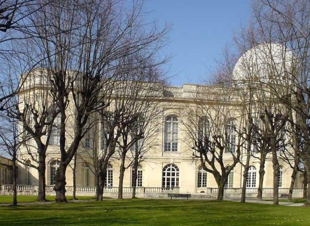 PosCMateriales's tweet photo. Realizó su licenciatura y maestría en la Facultad de Ciencias Físico Matemáticas de la #BUAP, graduándose en 2001, el y en 2005 su doctorado. En el 2007 realizó una estancia en el Cinvestav y en 2009  en el Observatorio de París con el profesor Brandon Carter. https://t.co/8PO8jFGzfe