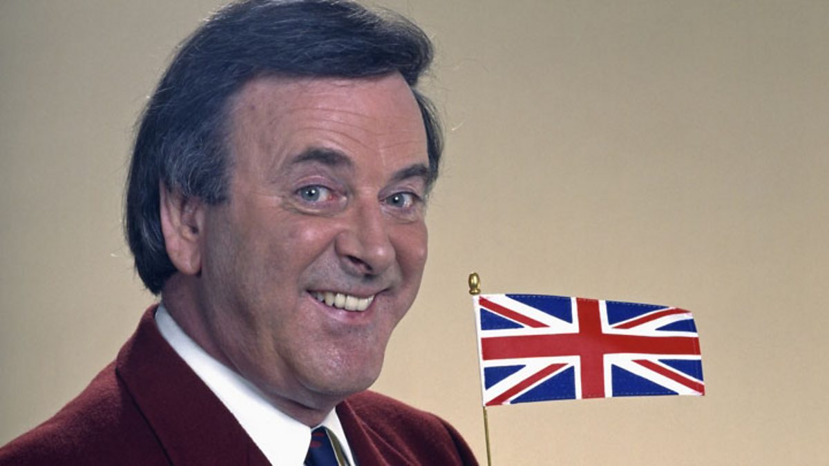 littlemissalien's tweet photo. Cheers! #SongNumber9 #SirTerry #Eurovision https://t.co/NUElW1r3B3