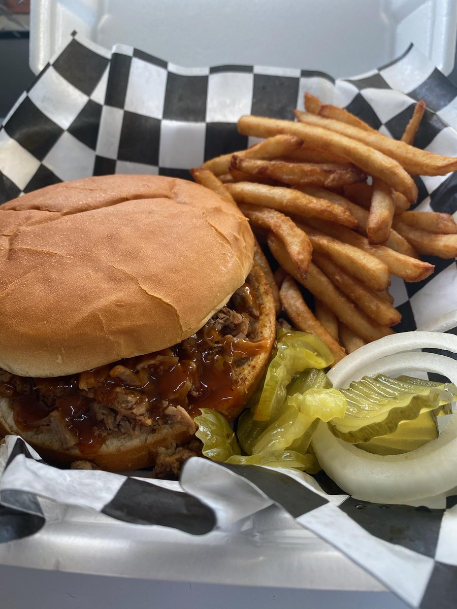 Thank you Whitt family for allowing us to park at Texas Discount Furniture!! Tonight's special, Brisket BBQ Sandwich! We're also serving Messy Twist Fries, Burgers and Fries! Right beside Texas Discount Furniture. We are excited to serve you dinner tonight!
