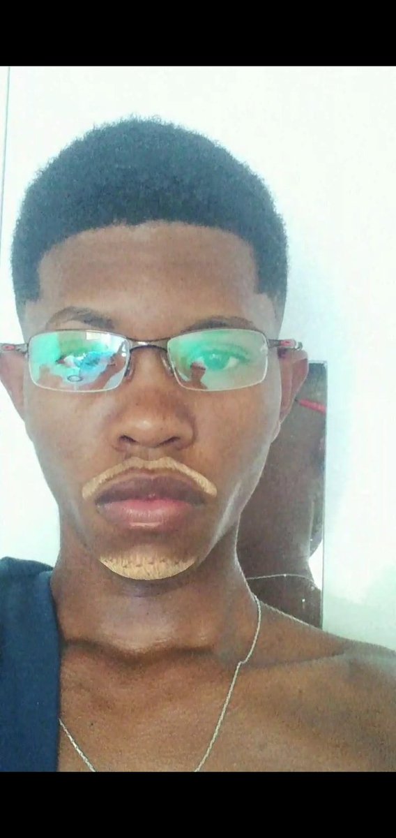 Vitinwll's tweet photo. Só pra dx slv aq (qria essa barba https://t.co/I6dM6nnrsQ