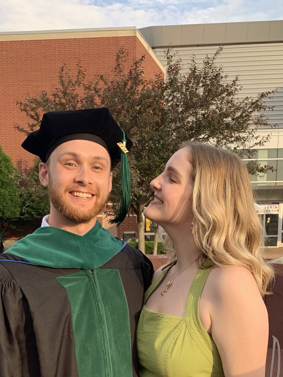 d_mcgaff's tweet photo. Still hasn’t sunk in.
Derek J. McGaffey, MD
#Graduation2021 #SLUSOM https://t.co/A65uIXMdit