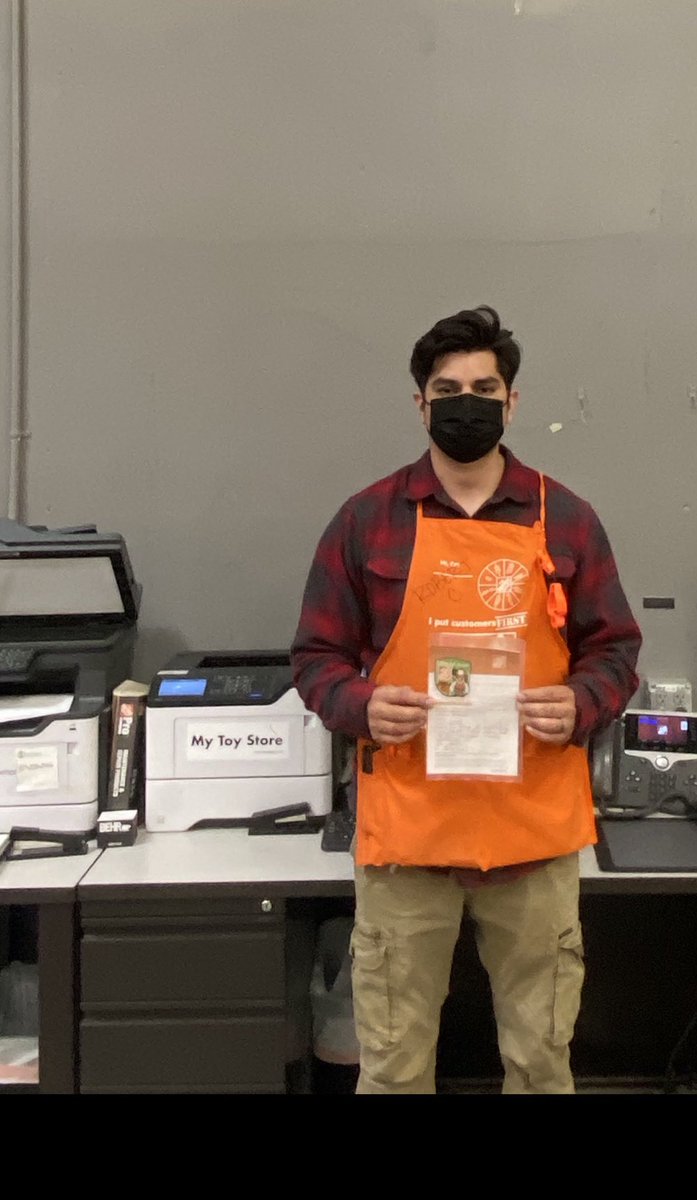 Thank you Robert for taking care of our Pros and providing excellent customer service! #GET #badgerup <a href="/CarpenterTrina1/">Trina Carpenter 🐾</a> 👏🏽👏🏽