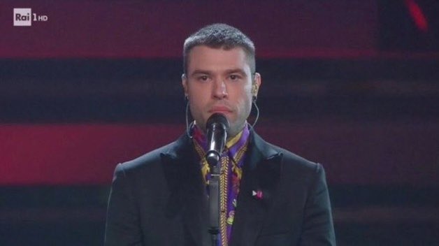 infinitixattimi's tweet photo. pazzesko l'#Eurovision che alle 22:16 fa esibire il sedicesimo cantante

a sanremo il sedicesimo cantante lo ascoltavamo alle 2:30 del mattino https://t.co/4M79vA2uoO