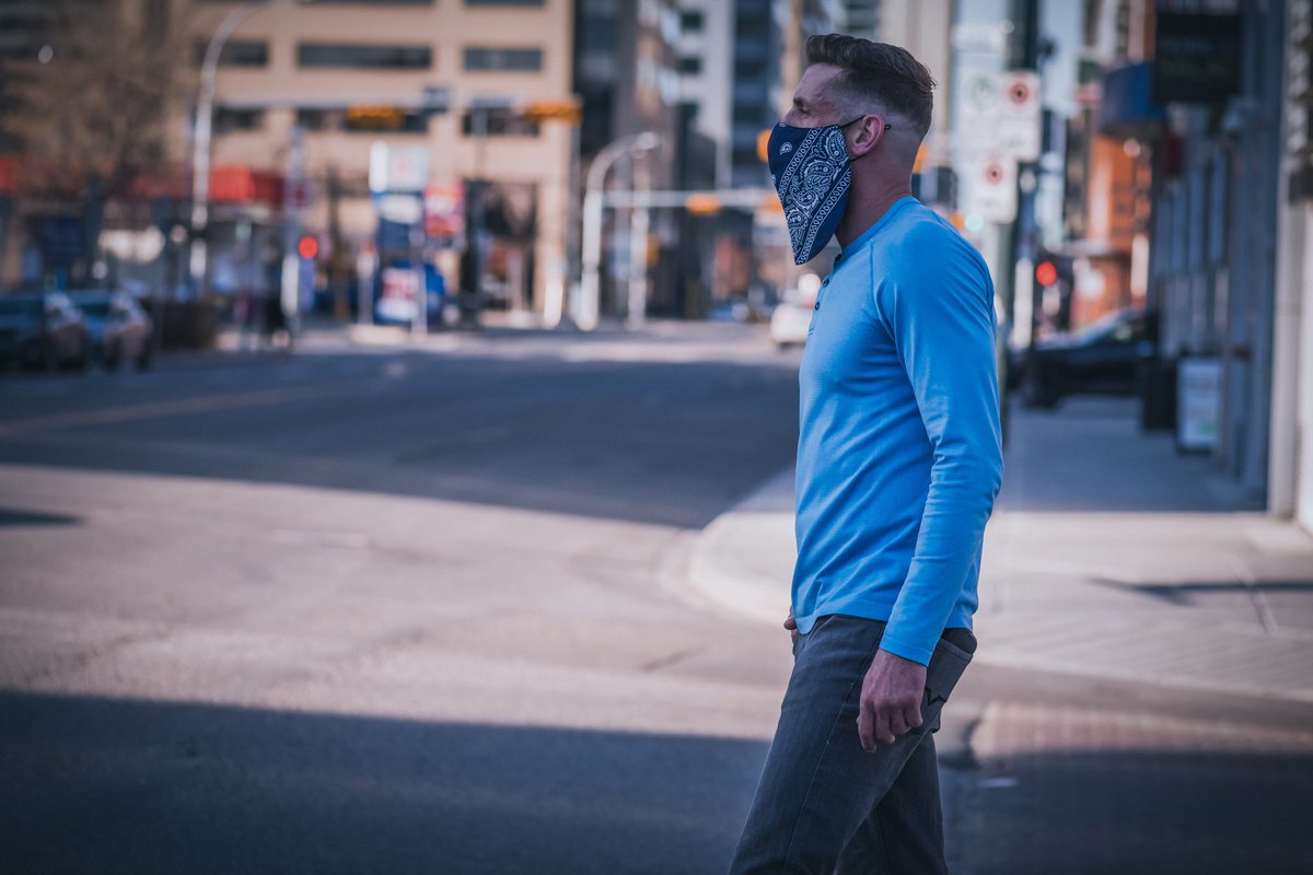 beardsyyc's tweet image. Premium #Beard #Masks 🍁 New exciting #fabric patterns 🎉 We have the mask for you 👊
.
.
Triple layer 💯% percent #cotton 🌱
.
.
.
Unique shape for #beards 🧔🏼 #mask shape will help prevent your glasses from fogging 🙅‍♂️
.
.
.
.
#BeardMask Up !!! | Website Link In Bio 👍