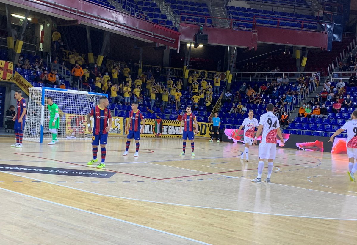 Gràcies, culers que avui heu vingut al Palau! 💛

Poc a poc anem agafant aquella sintonia que ajudava a l'equip a ser imparables. Un punt més a la butxaca. Seguim! 👊🏼