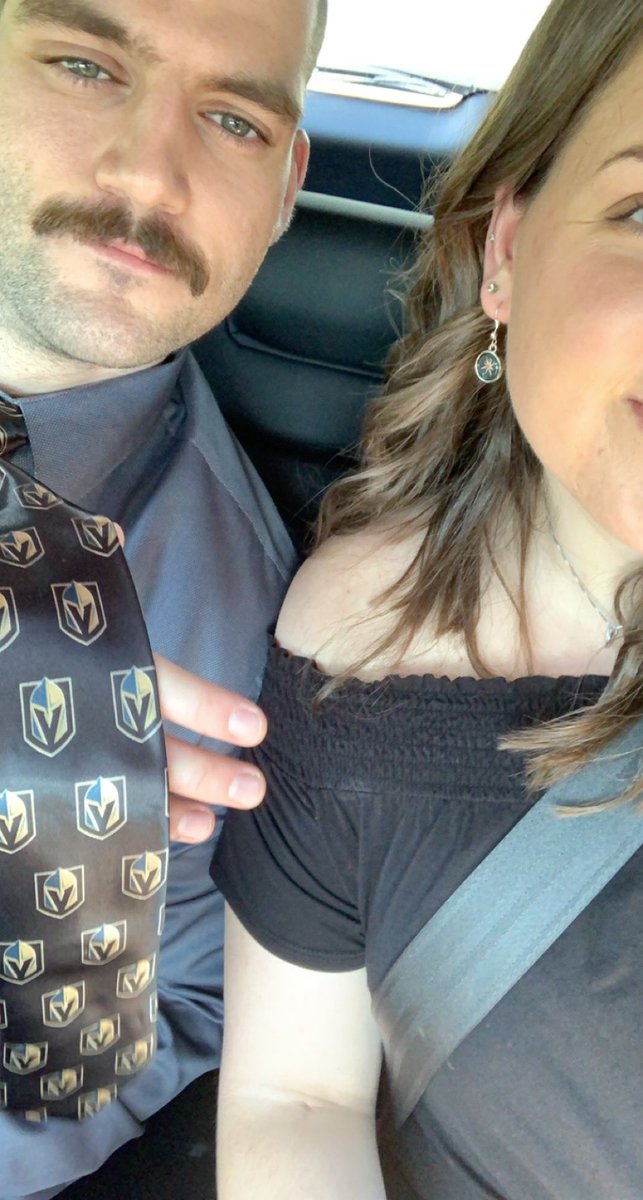 HannahShimek's tweet photo. When you have a wedding to go to but it’s hockey playoffs⬇️#GoKnightsGo @GoldenKnights https://t.co/nGchbuaPF7