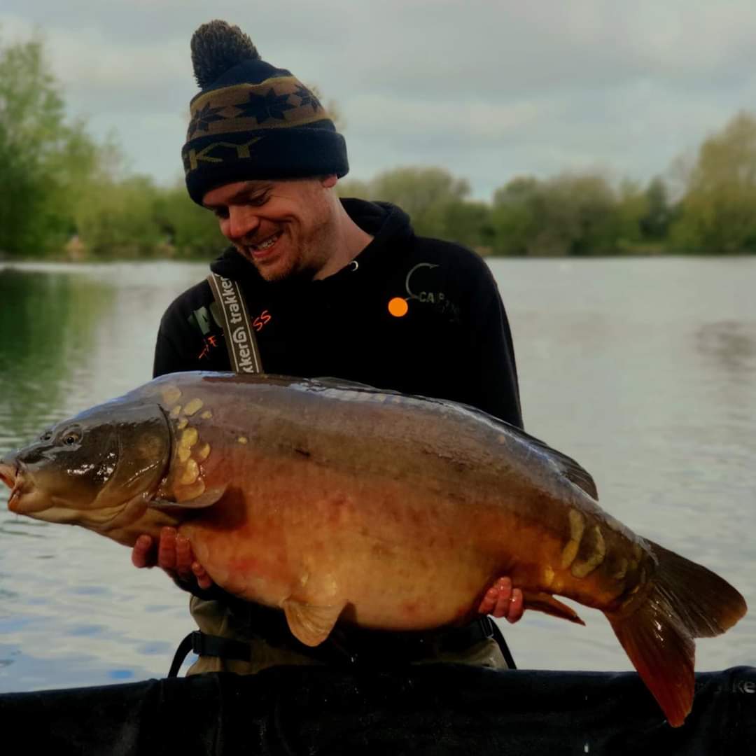 BrosCarp's tweet photo. https://t.co/YzOUipJqQk quality affordable carp clothing we also do leads and are traders for urban baits https://t.co/QHtGEfLErO