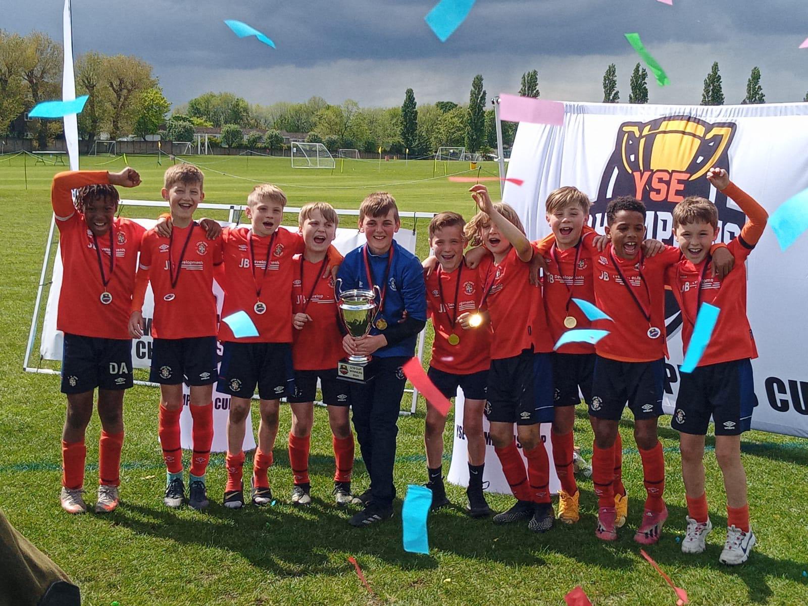 Ltfc Academy Congratulations To The Under 10 S For Winning The Yse Champions Cup Today In Chiswick Played 8 Won 8 And Only Conceded 1 Though Out The Tournament T Co 5gauwl8zn6