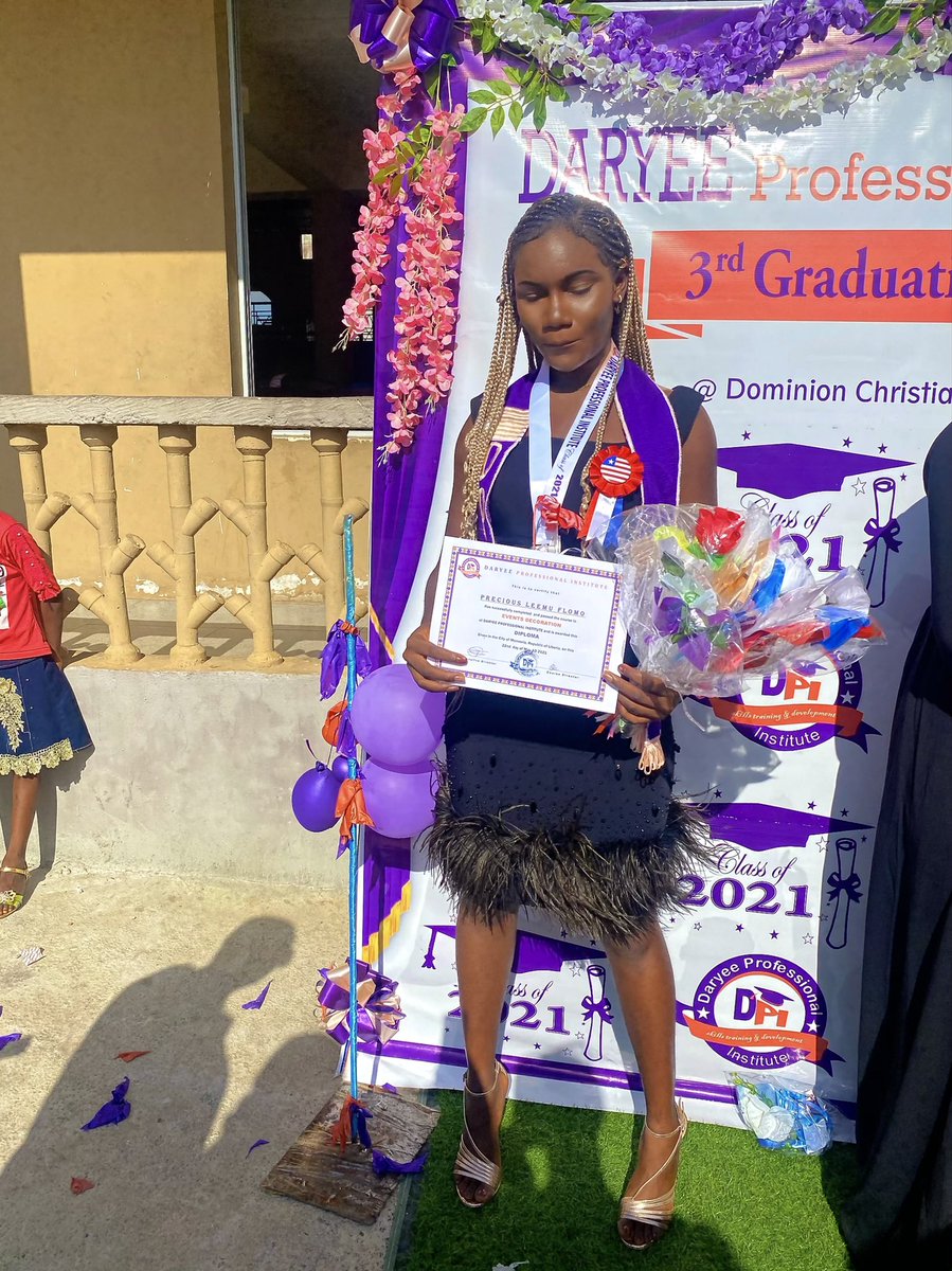 FlomoLemu's tweet image. Always STRECH &amp;amp; CHALLENGE yourself
After climbing a great hill. One only finds that there are many more hills to climb.&quot; All thanks to the Almighty (GOD) I am now a #professionaleventplanner