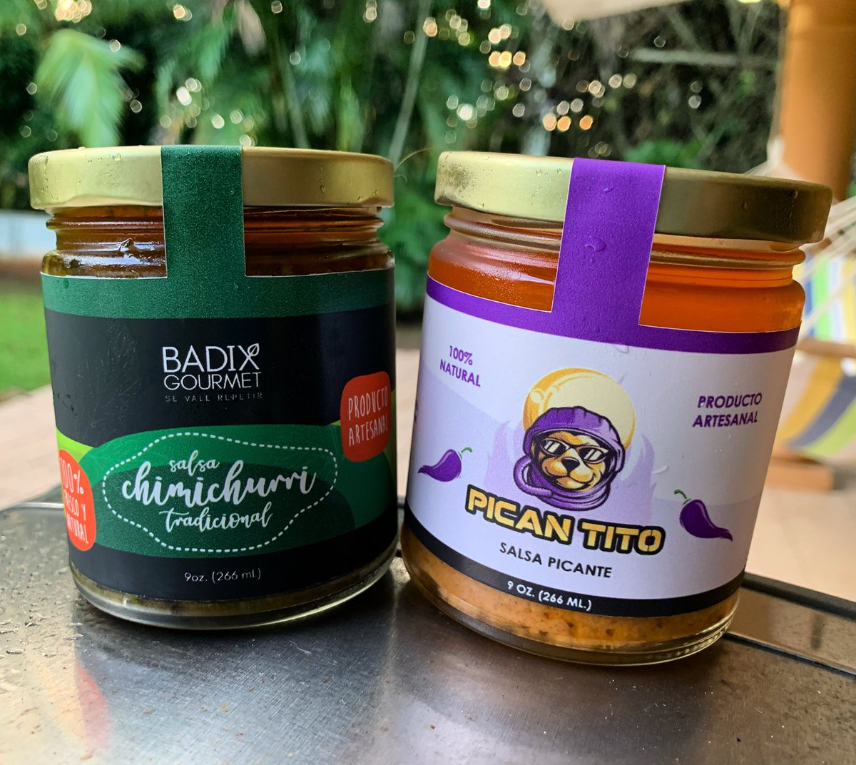 BadixGourmet's tweet photo. El combo favoriiiito de muchos!! 
- Salsa chimichurri tradicional
- Salsa picante Pican Tito 
Ambos a $16,50 😎 https://t.co/xrwEYoOdC2
