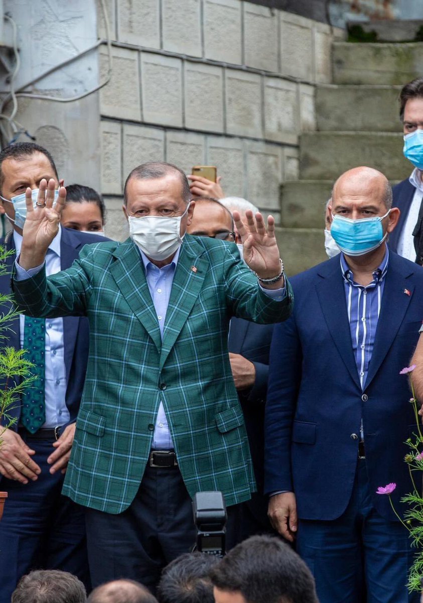 PKK ona düşman,
FETÖ ona düşman
DHKP-C ona düşman
Mafya (uyuşturucu ve fuhuş çetesi) ona düşman.
Erdoğan hükümetlerinin en başarılı bakanı Süleyman Soylu'dur ve toplumda muazzam bir karşılığı vardır..
  Y E D İ R T M E Y E C E Ğ İ Z  #CUMHURBAŞKANIMIZINYANINDAYIZ📌🇹🇷  <a href="/RTErdogan/">Recep Tayyip Erdoğan</a>