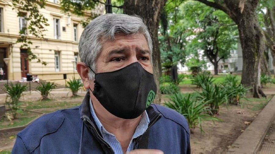 RodolfoArrechea's tweet photo. La Justicia falló a favor de ATE ante la convocatoria de @horaciorlarreta para lxs trabajadorxs de la salud con una sola dosis. Limita al G.C.A.B.A para que retomen tareas lxs trabajadorxs de la salud que hayan sido vacunados con una sola dosis contra el COVID @alferdez https://t.co/DZjG1zA6Bs
