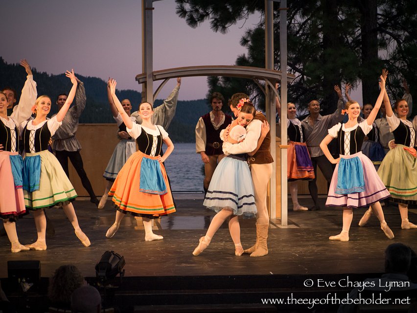 SierraNevBallet's tweet photo. Live Performances Returning + Last Chance to watch BBB - https://t.co/PBXothKJzm https://t.co/cqm8yjGwDh